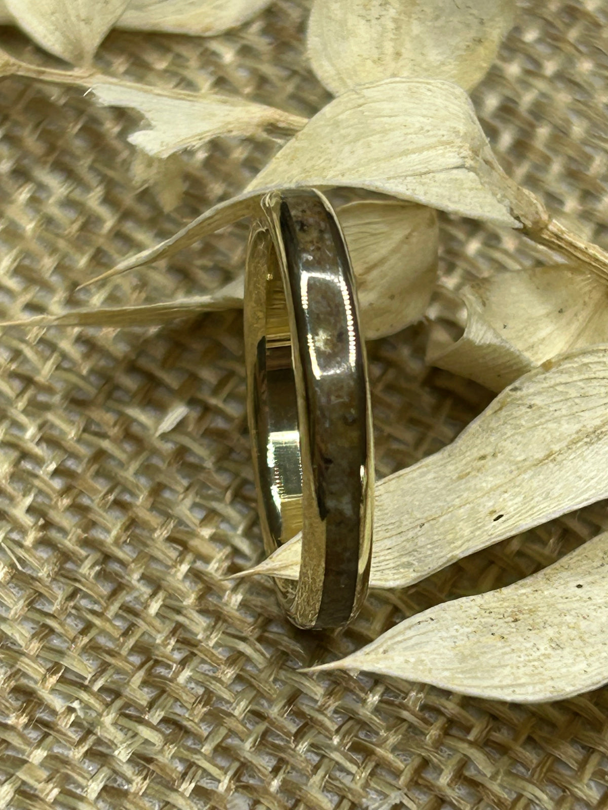 333 Gold Ring 2mm Inlay
